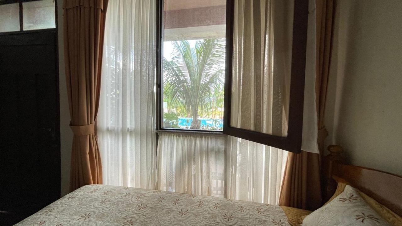 Hotel Puerto Selva Villa Tunari Bagian luar foto