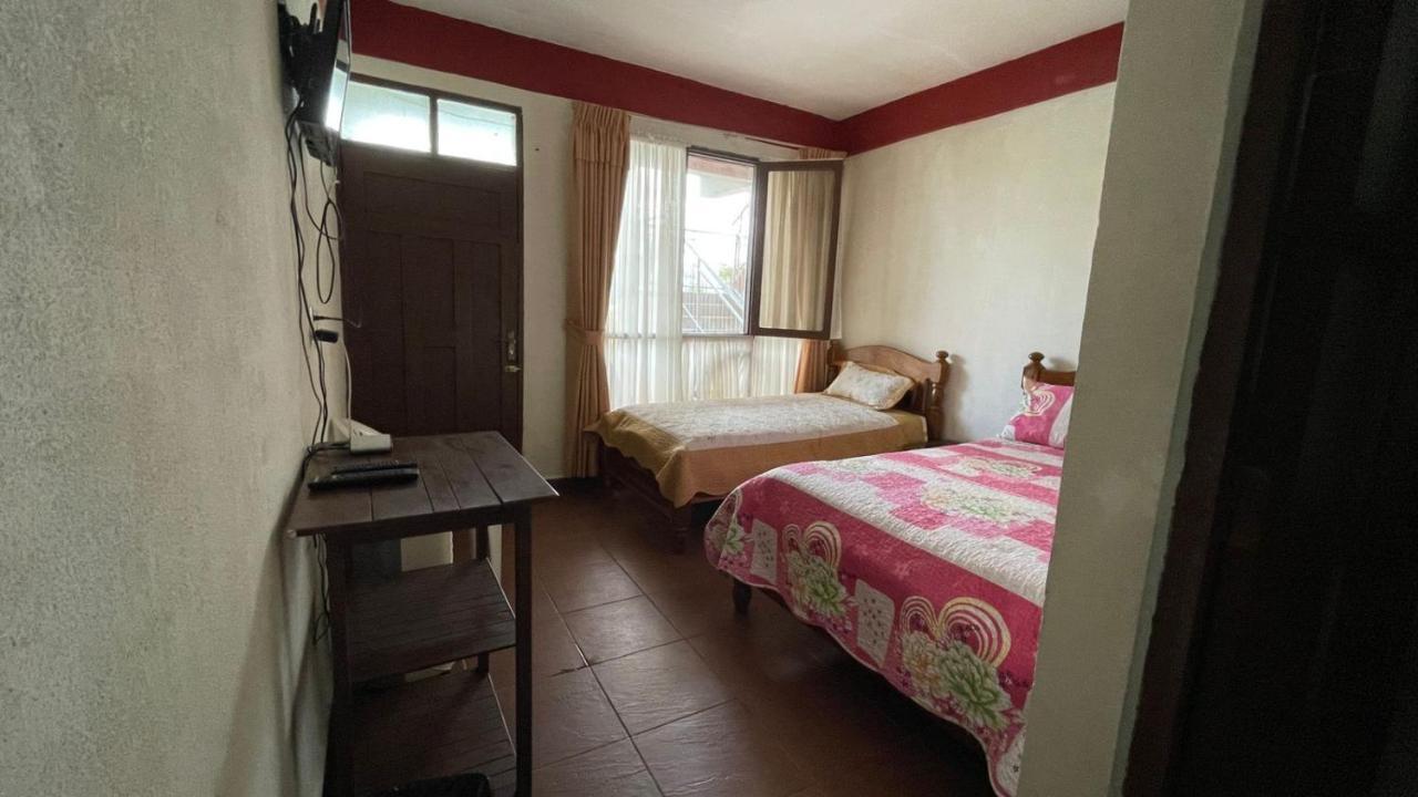 Hotel Puerto Selva Villa Tunari Bagian luar foto