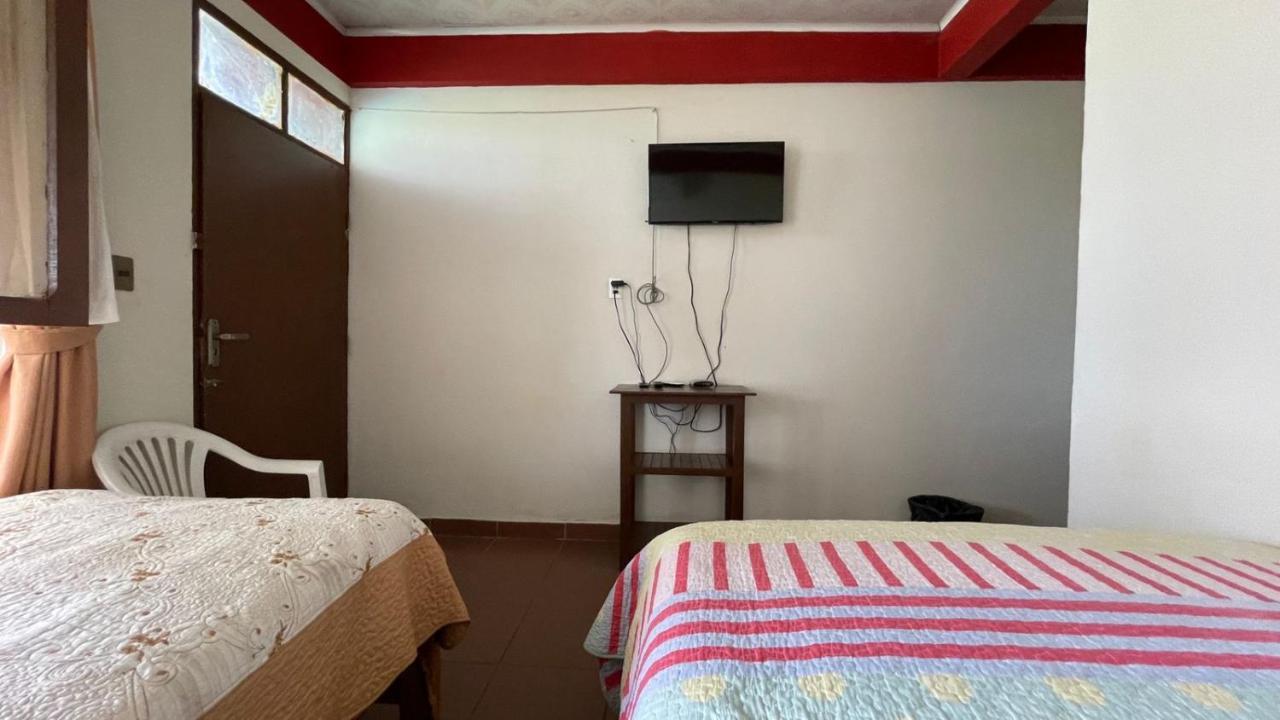 Hotel Puerto Selva Villa Tunari Bagian luar foto