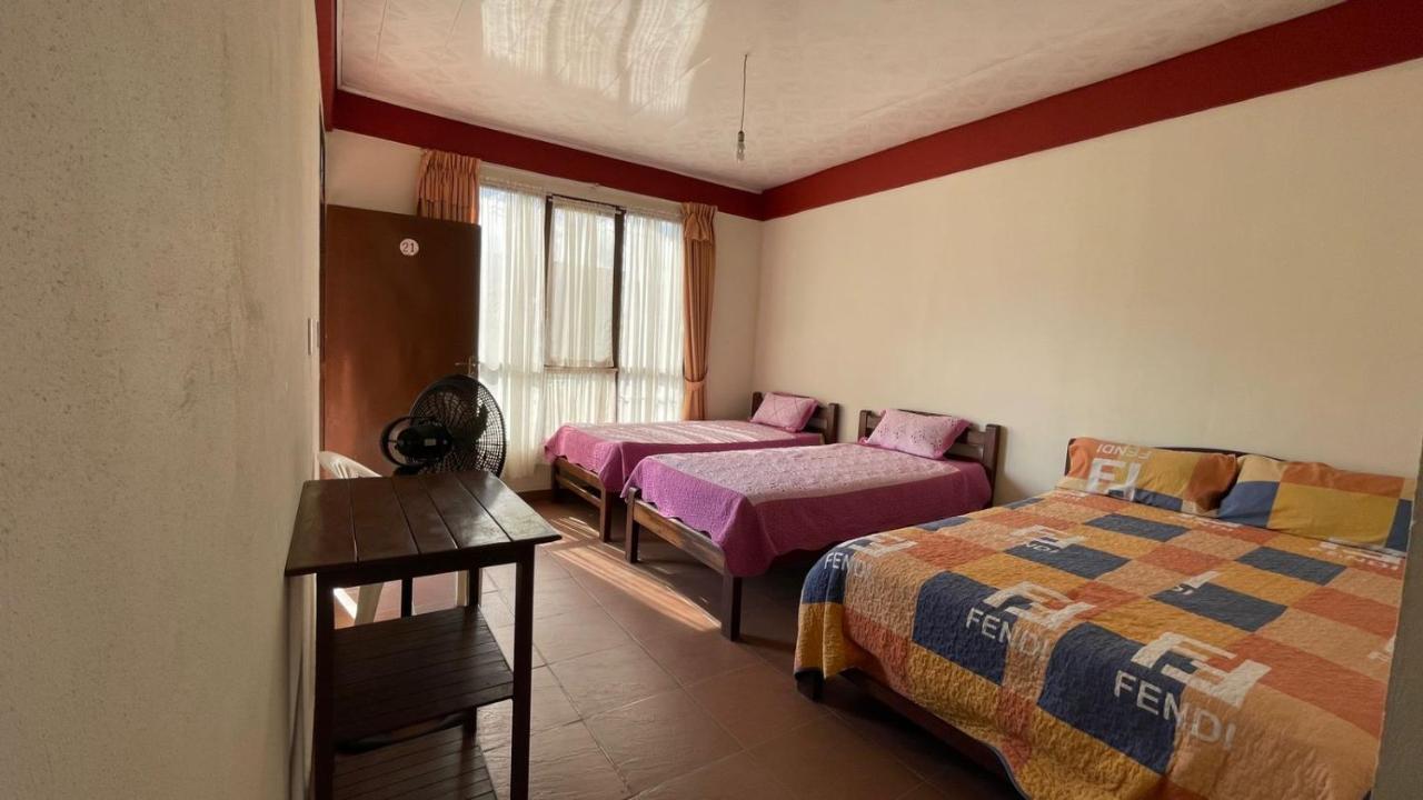 Hotel Puerto Selva Villa Tunari Bagian luar foto
